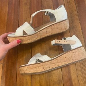 Tom’s wedge sandals